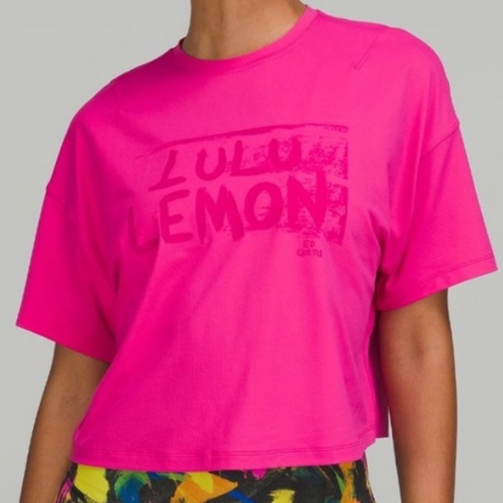 Lululemon Abrasion-Resistant Train Tee
*Ed Curtis in Sonic Pink
